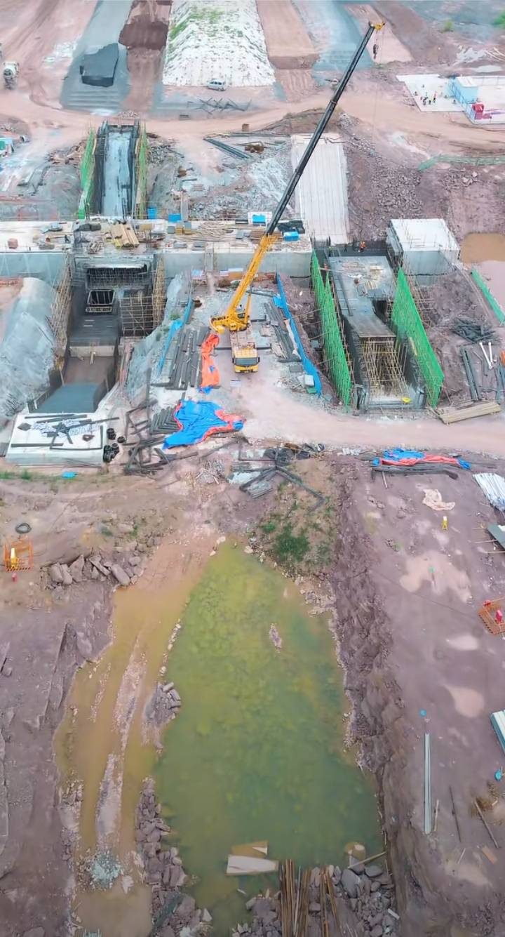 站场工地全景